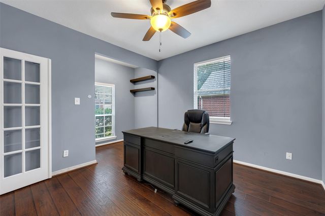 9407 Sundance Drive, Pearland, TX 77584