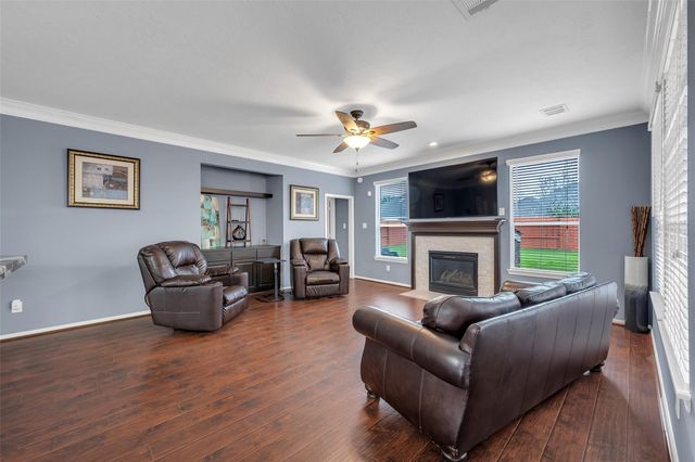 9407 Sundance Drive, Pearland, TX 77584