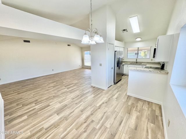 7145 W SIERRA VISTA Drive, Glendale, AZ 85303