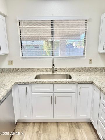 7145 W SIERRA VISTA Drive, Glendale, AZ 85303