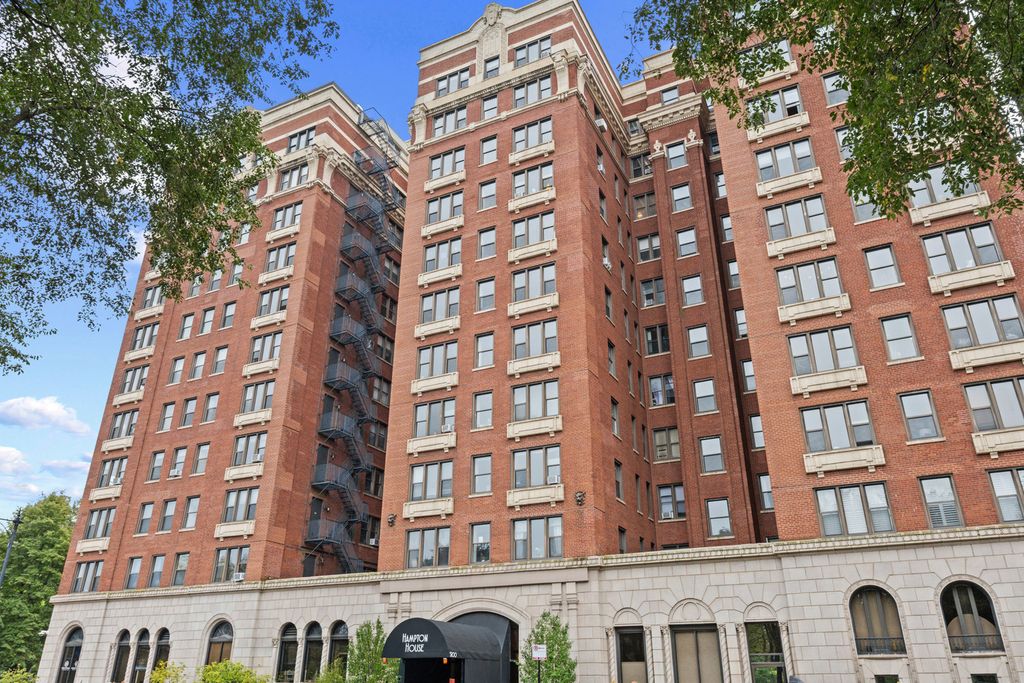 5300 S Shore Drive 82, Chicago, IL 60615 — exterior