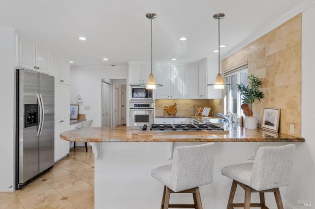 217 Jamaica St, Tiburon, CA 94920