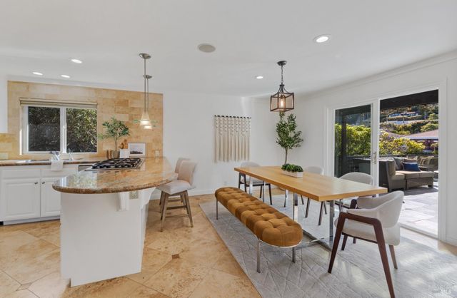 217 Jamaica St, Tiburon, CA 94920