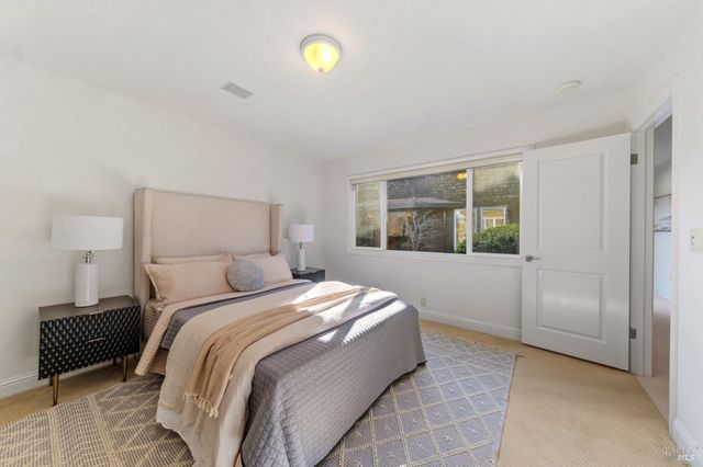 217 Jamaica St, Tiburon, CA 94920