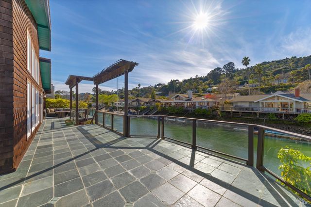 217 Jamaica St, Tiburon, CA 94920