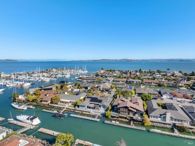 217 Jamaica St, Tiburon, CA 94920