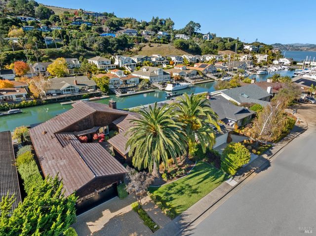 217 Jamaica St, Tiburon, CA 94920