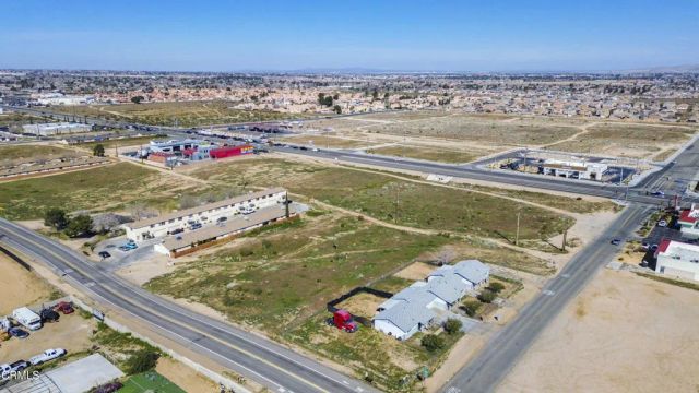 16670 Sequoia, Hesperia, CA 92345