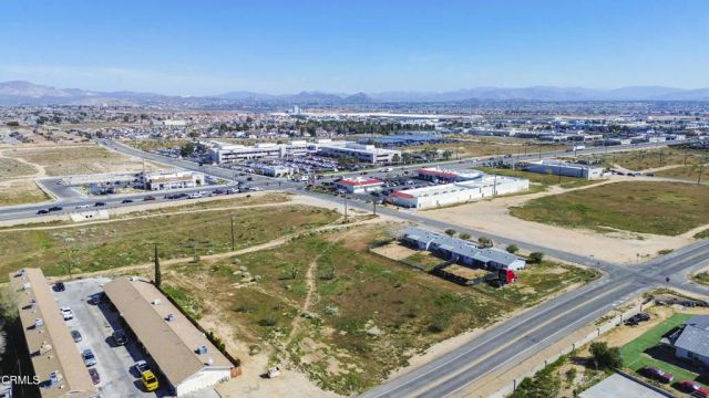 16670 Sequoia, Hesperia, CA 92345