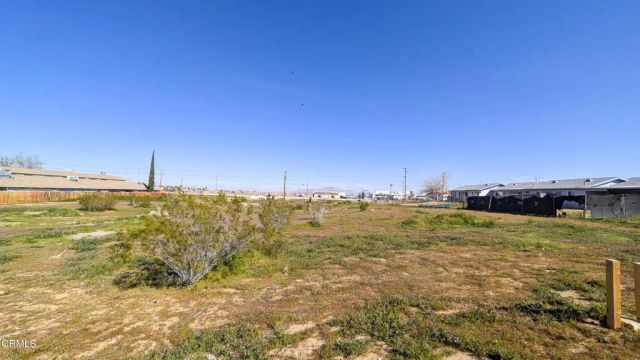 16670 Sequoia, Hesperia, CA 92345