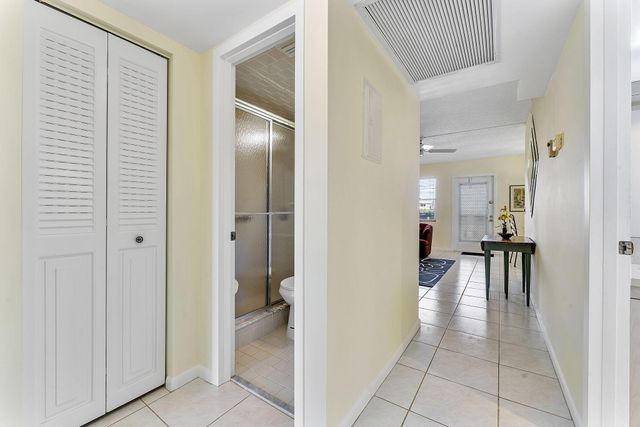 3027 Guildford B, Boca Raton, FL 33434