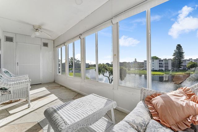 3027 Guildford B, Boca Raton, FL 33434