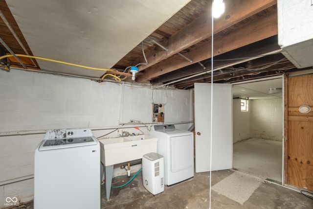 1102 N Riley Avenue, Indianapolis, IN 46201