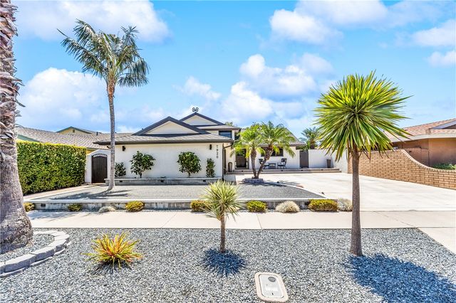 7920 E Tarma Street, Long Beach, CA 90808