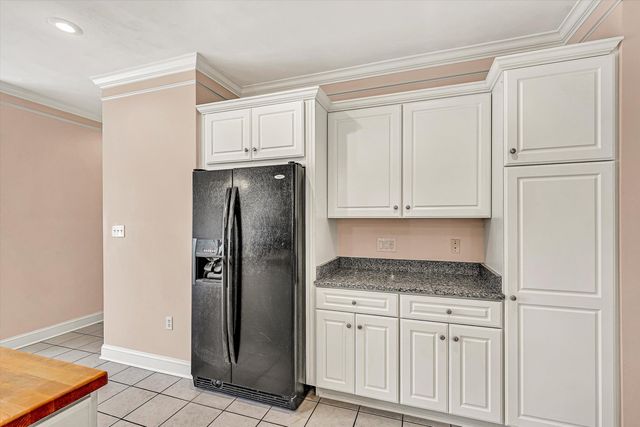 405 Dawnridge DR, Vinton, VA 24179