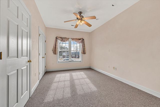 405 Dawnridge DR, Vinton, VA 24179