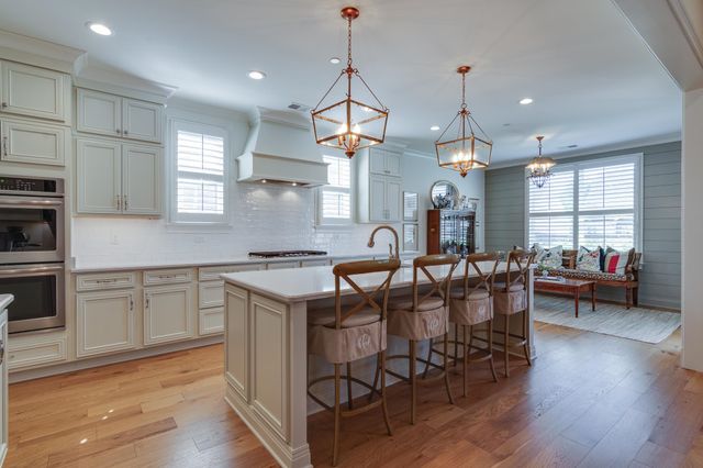 120 SUNFLOWER VIEW RD, Piperton, TN 38017