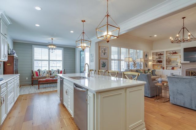 120 SUNFLOWER VIEW RD, Piperton, TN 38017