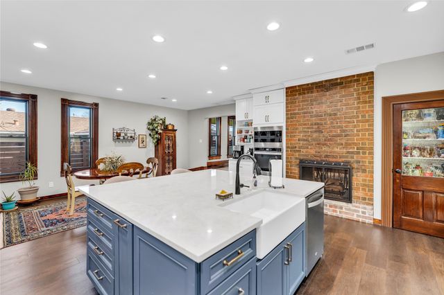 304 N Church Street, Pilot Point, TX 76258