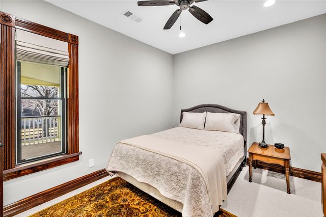 304 N Church Street, Pilot Point, TX 76258