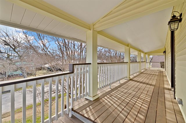 304 N Church Street, Pilot Point, TX 76258