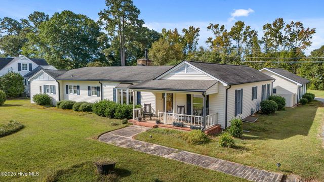 5980 May Boulevard, Farmville, NC 27828