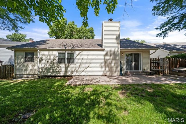 1316 Westbrooke Terrace Drive, Ballwin, MO 63021