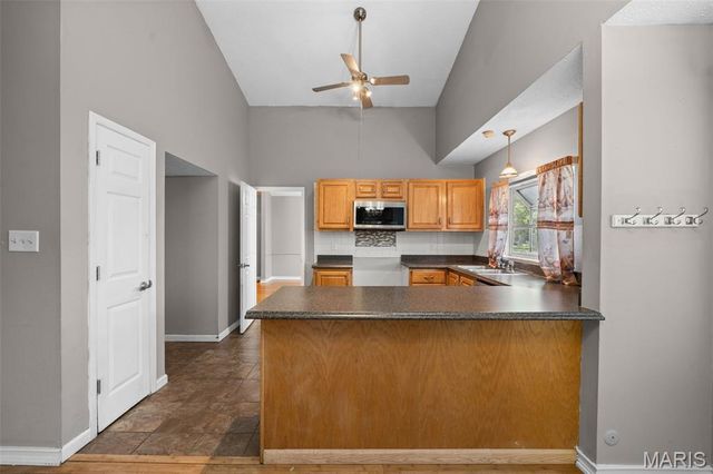 1316 Westbrooke Terrace Drive, Ballwin, MO 63021