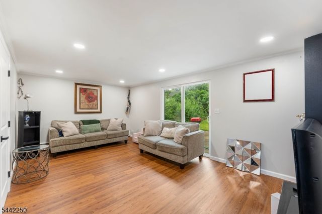 2798 Allen Ave, Union Twp., NJ 07083