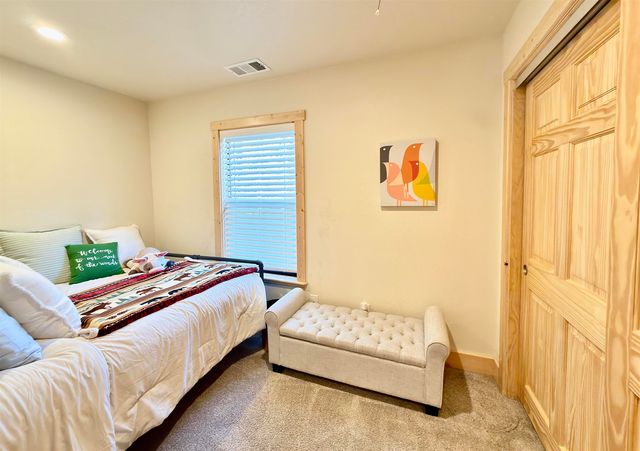 405 Oak Street, Tahoma, CA 96142