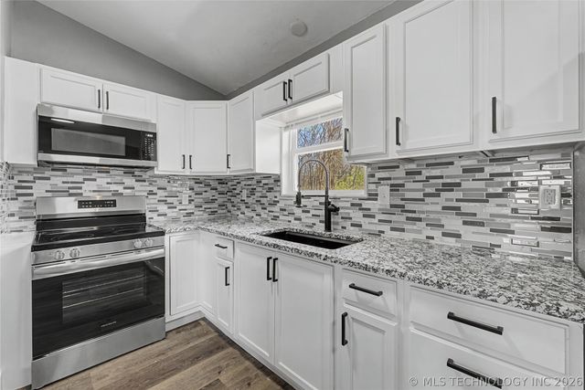 536 E 55th Street N, Tulsa, OK 74126