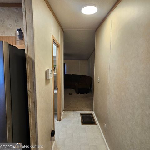 437 Burkhalter Circle, Claxton, GA 30417