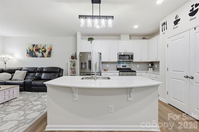 6029 Chelsea Oaks Ridge, Fort Mill, SC 29708