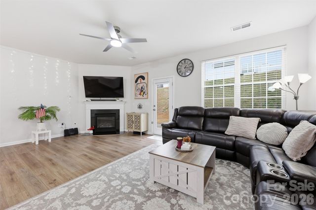 6029 Chelsea Oaks Ridge, Fort Mill, SC 29708