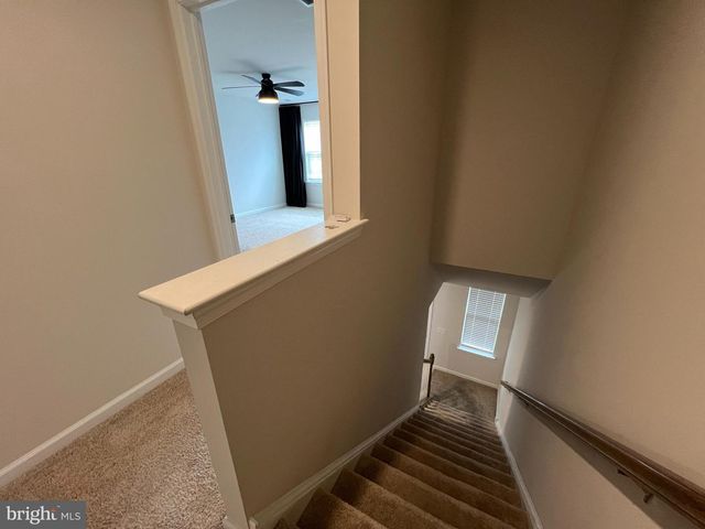 4 PEREGRINE WAY, Burlington, NJ 08016