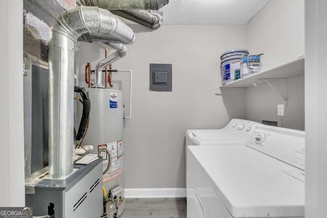 901 River Run Drive, Atlanta, GA 30350