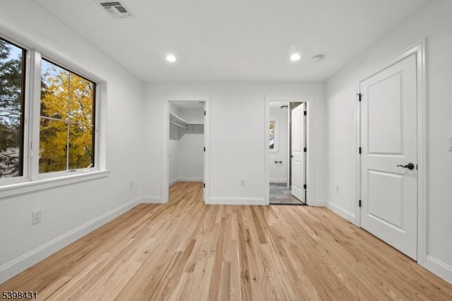 83 Raymond Ave, Nutley Twp., NJ 07110