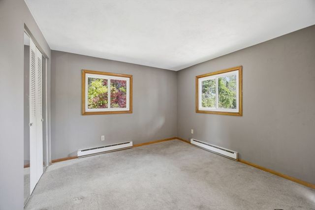 7 Buzzards Bay Dr, Plymouth, MA 02360