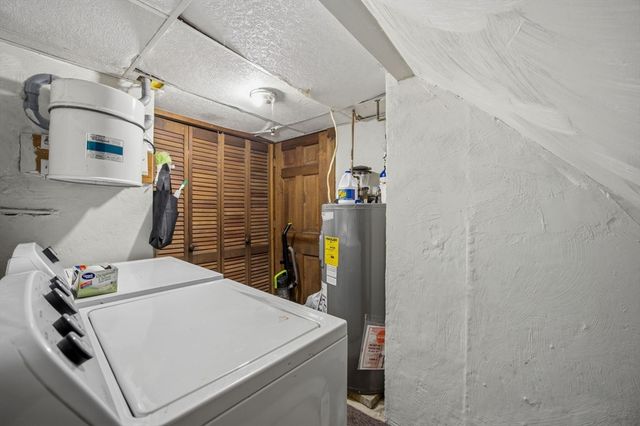 7 Buzzards Bay Dr, Plymouth, MA 02360