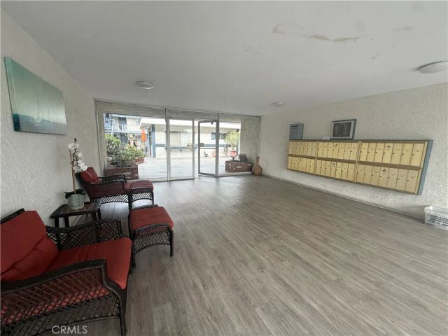 16111 Prairie Avenue 101, Lawndale, CA 90260