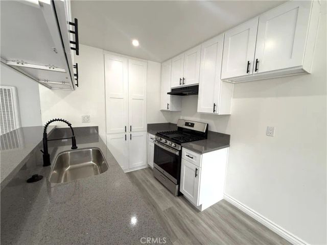 16111 Prairie Avenue 101, Lawndale, CA 90260