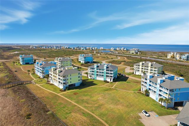 26441 Cat Tail Drive 303, Galveston, TX 77554