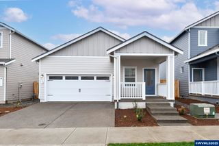 1136 Parkside Av, Woodburn, OR 97071