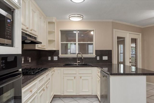 14151 Buckingham Lane, Tomball, TX 77375