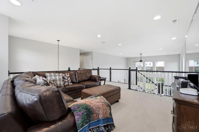 9412 Sunstone Drive, West Chester, OH 45241