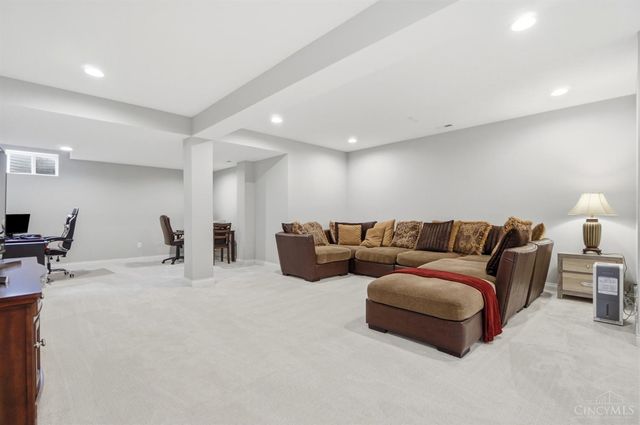 9412 Sunstone Drive, West Chester, OH 45241