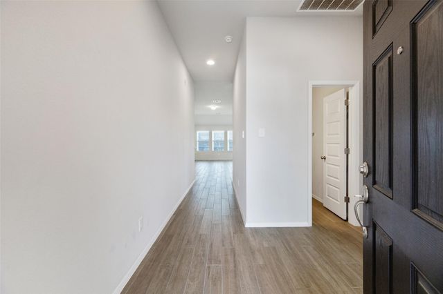 359 Spiny Lizard LN, San Marcos, TX 78666