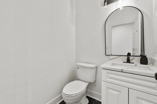 1463 Indianapolis Boulevard, Whiting, IN 46394