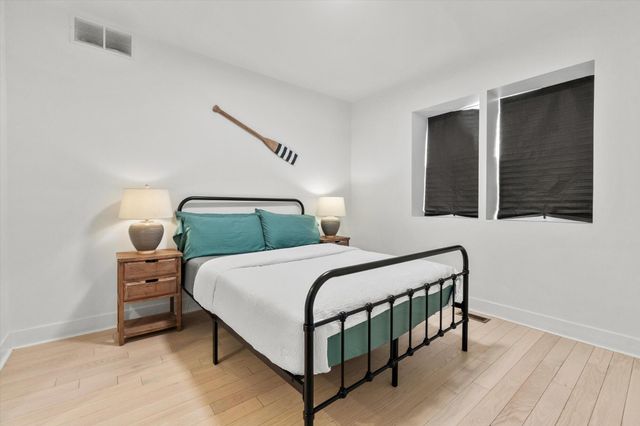 1463 Indianapolis Boulevard, Whiting, IN 46394