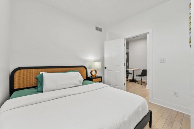 1463 Indianapolis Boulevard, Whiting, IN 46394